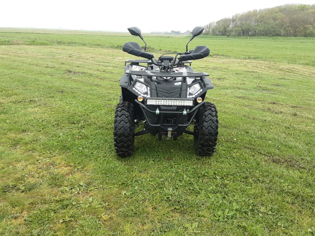 Stoere Quad 200cc met kenteken - Klaar voor avontuur!, 1 cilinder