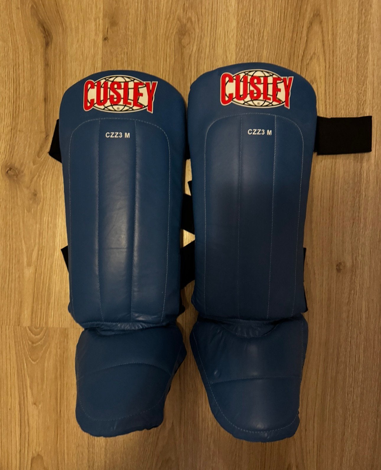 Scheenbeschermers en bandage voor Kickboxen, Ophalen of Verzenden, Zo goed als nieuw, Boksbeschermers