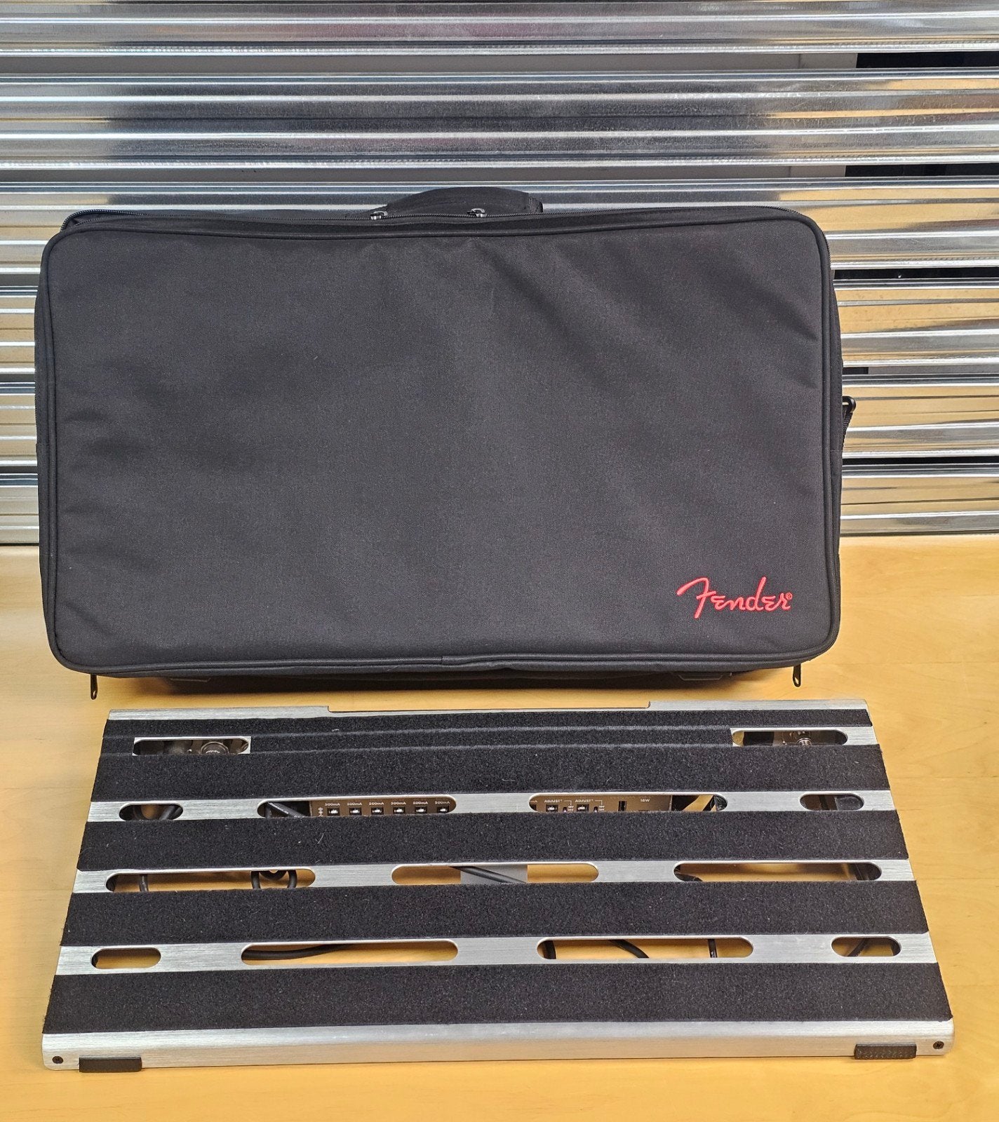 Fender Engine Room LVL12 Pedalboard met voeding en tas, Overige typen, Onbekend, Ophalen of Verzenden, Onbekend