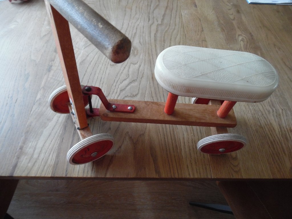 oud houten brocante peuter loop fietsje merk is  Rolli, Ophalen of Verzenden, Gebruikt, Rij- of Hobbelspeelgoed