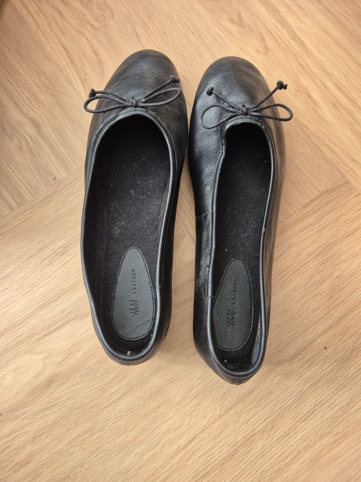 Leren ballerina's, H&M, Zwart, Gedragen, Ballerina's