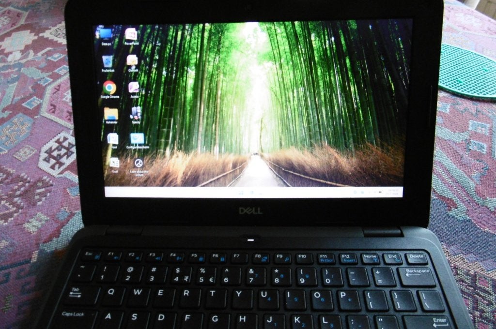 Dell Latitude 3190 met Windows 11 en MS Office, Computers en Software, Windows Laptops, Gebruikt, Ophalen of Verzenden, DELL .
