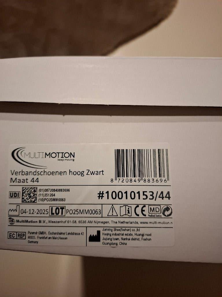 MultiMotion verbandschoenen hoog - Zwart maat 44, Zwart, Nieuw, Ophalen of Verzenden, Pantoffels of Sloffen