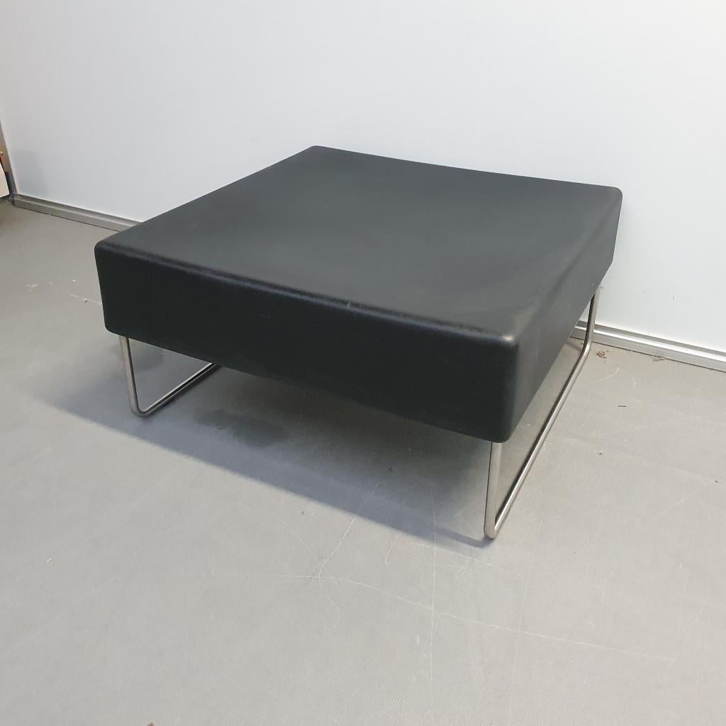 Pedrali HOST Lounge 792 poef - 74x74 cm, Niet ingevuld, Gebruikt, Niet ingevuld, Niet ingevuld