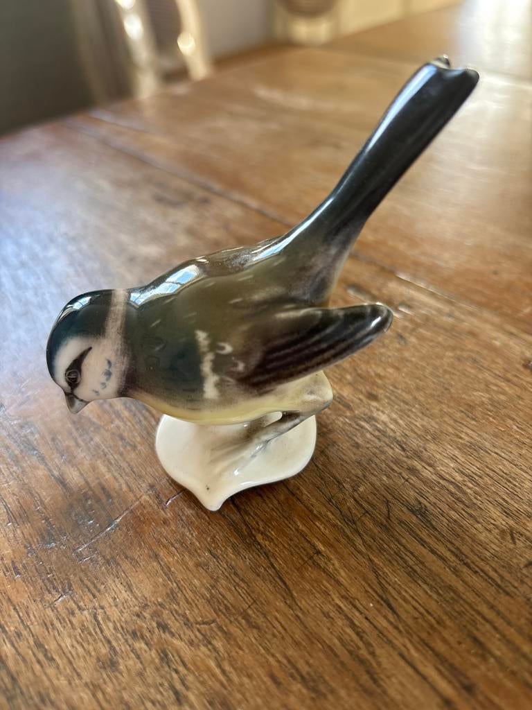 Vintage porseleinen vogelbeeldje - Pimpelmees, Ophalen, Zo goed als nieuw, Dier