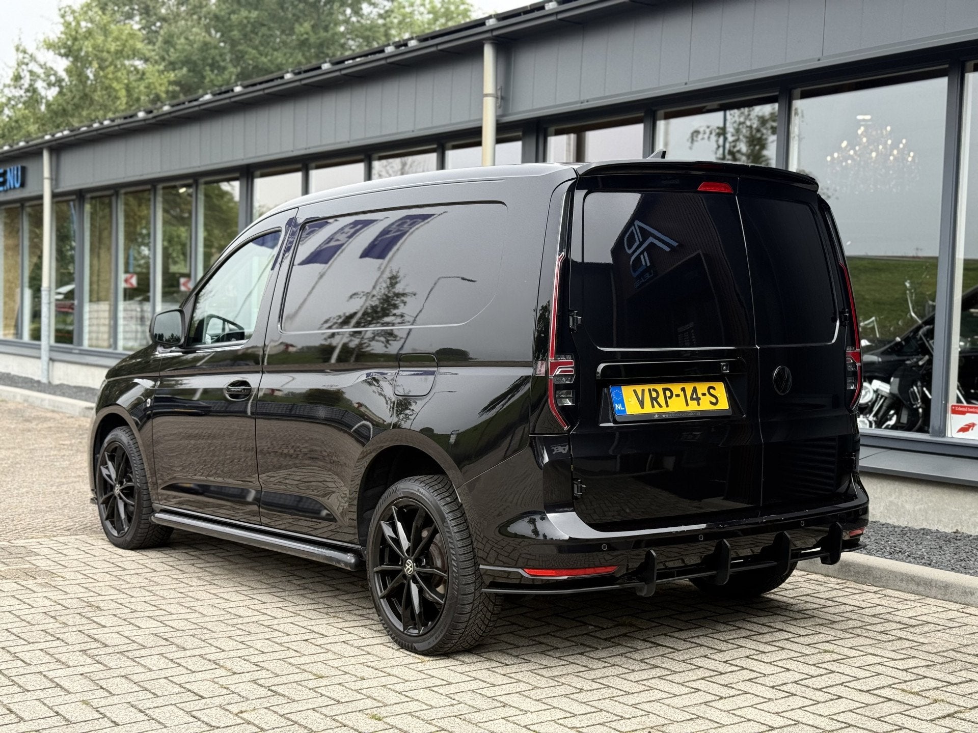 Volkswagen Caddy Cargo 2.0 TDI 75 Edition Camera Leder, Dealer onderhouden, Automatische klimaatregeling, Gebruikt, 4 cilinders