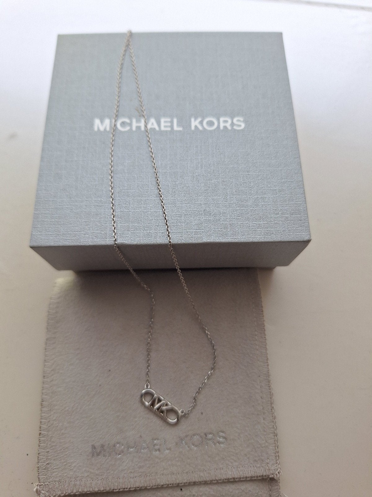 Michael Kors ketting met MK-logo, Ophalen, Zo goed als nieuw, Zilver, Overige materialen