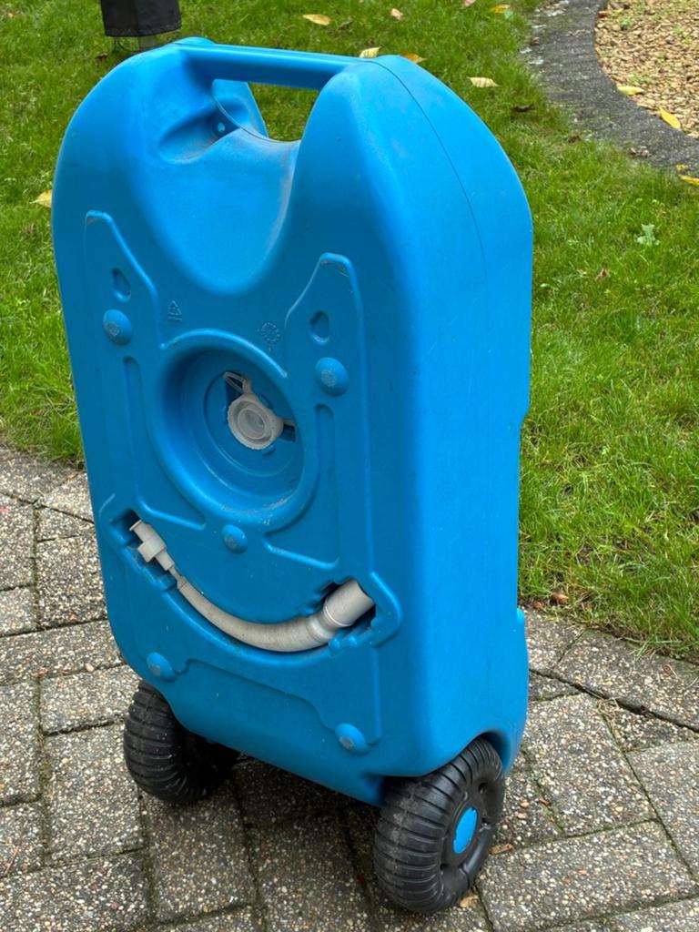 Mobiele Drinkwatertank 40 L, Brunner Weder - Camper/Caravan, Caravans en Kamperen, Ophalen of Verzenden, Zo goed als nieuw