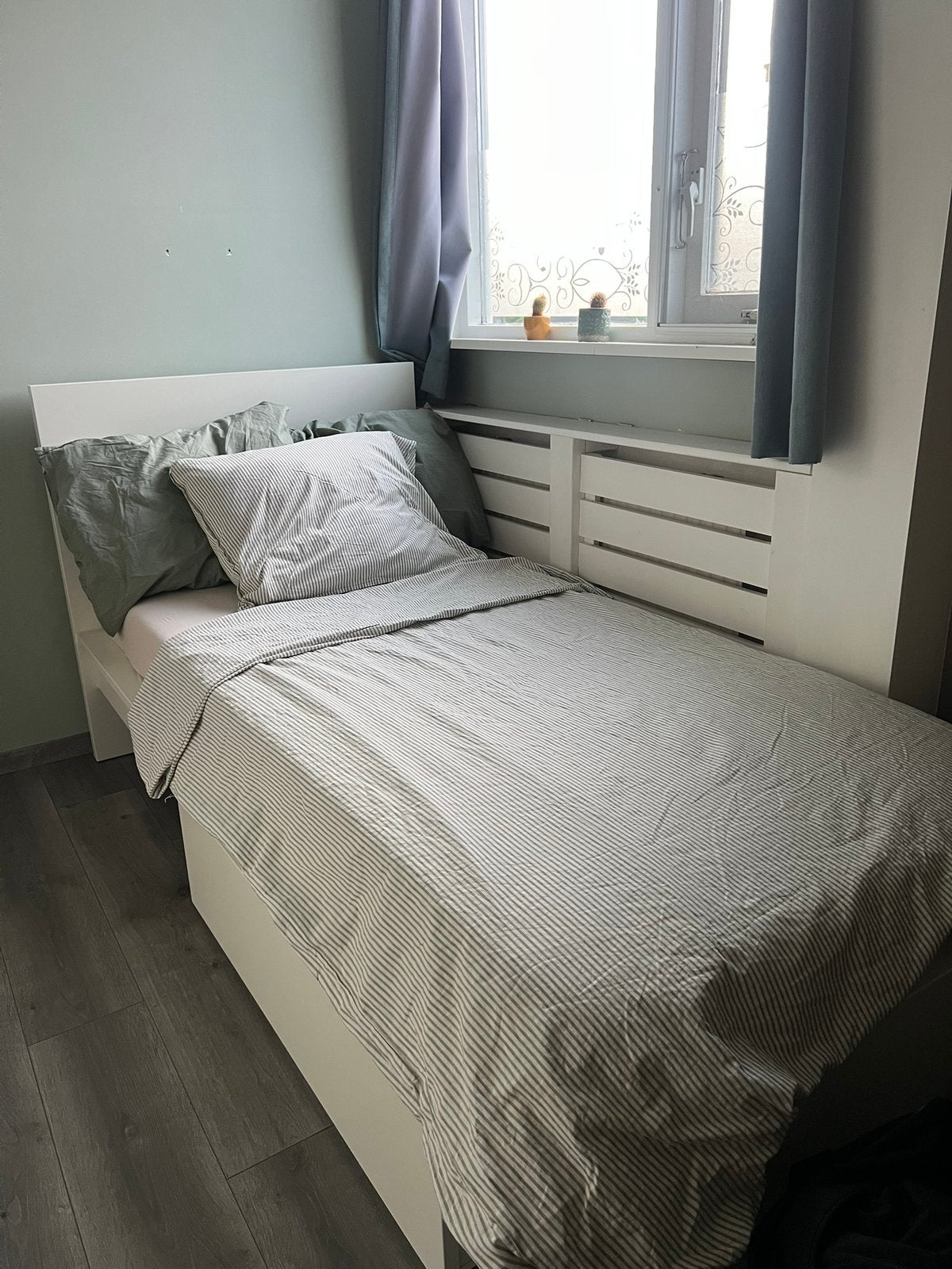 1 persoons bed, Ophalen, Zo goed als nieuw, Eenpersoons, Wit