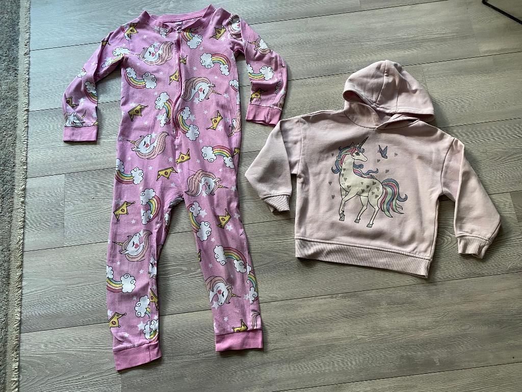 MERKLOOS/PRIMARK onesie + sweater maat 116, Kinderen en Baby's, Kinderkleding | Maat 116, Gebruikt, Meisje, Ophalen of Verzenden