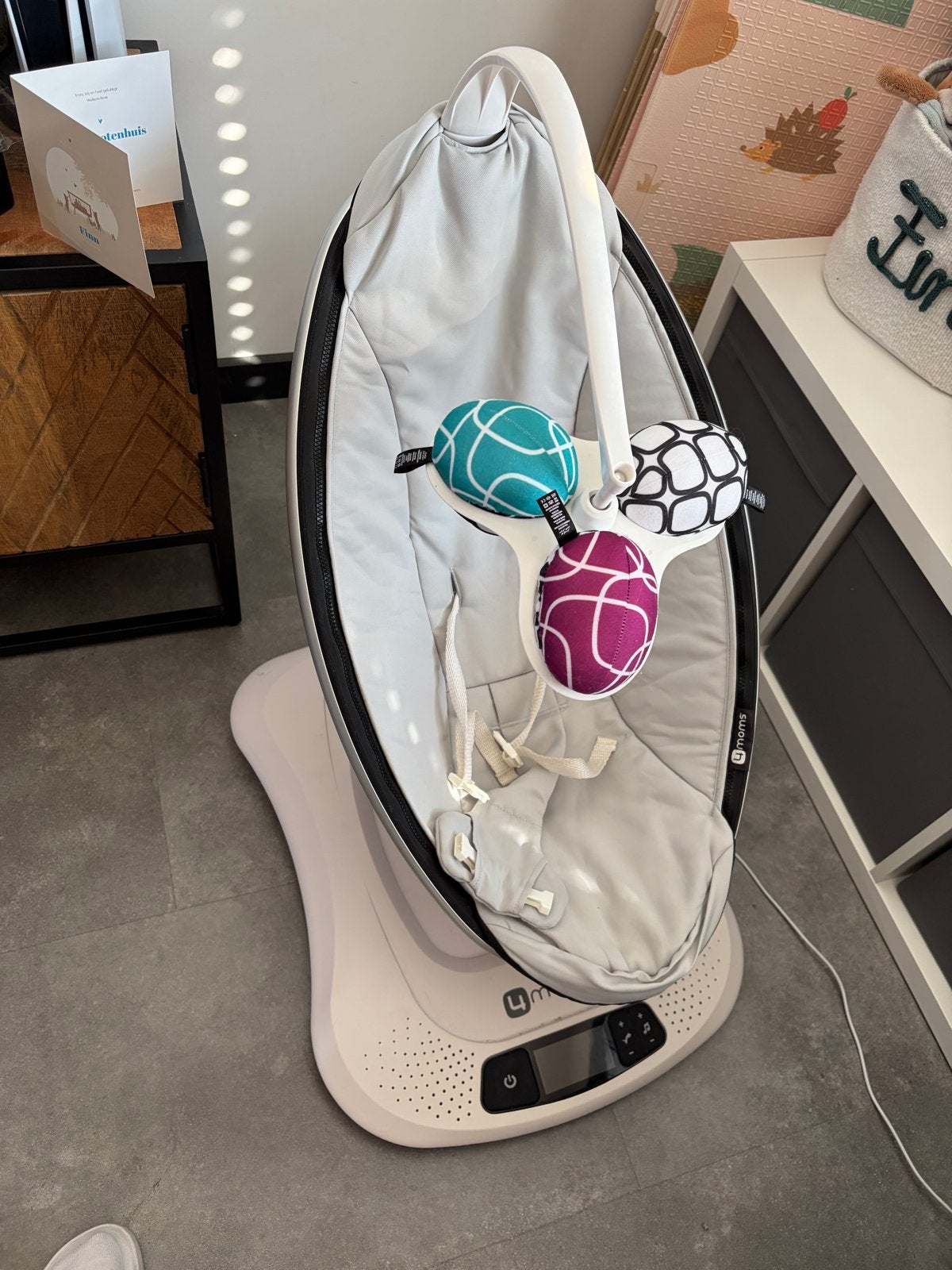 4Moms MamaRoo Schommelstoel - Zo goed als nieuw, Schommelstoel, Ophalen, Overige merken, Met gordel(s) of riempje(s)