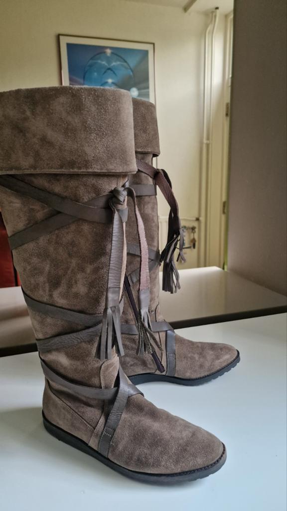 ViaVai laarzen taupe 38/ 20 euro, Ophalen of Verzenden, Zo goed als nieuw, Bruin, Hoge laarzen