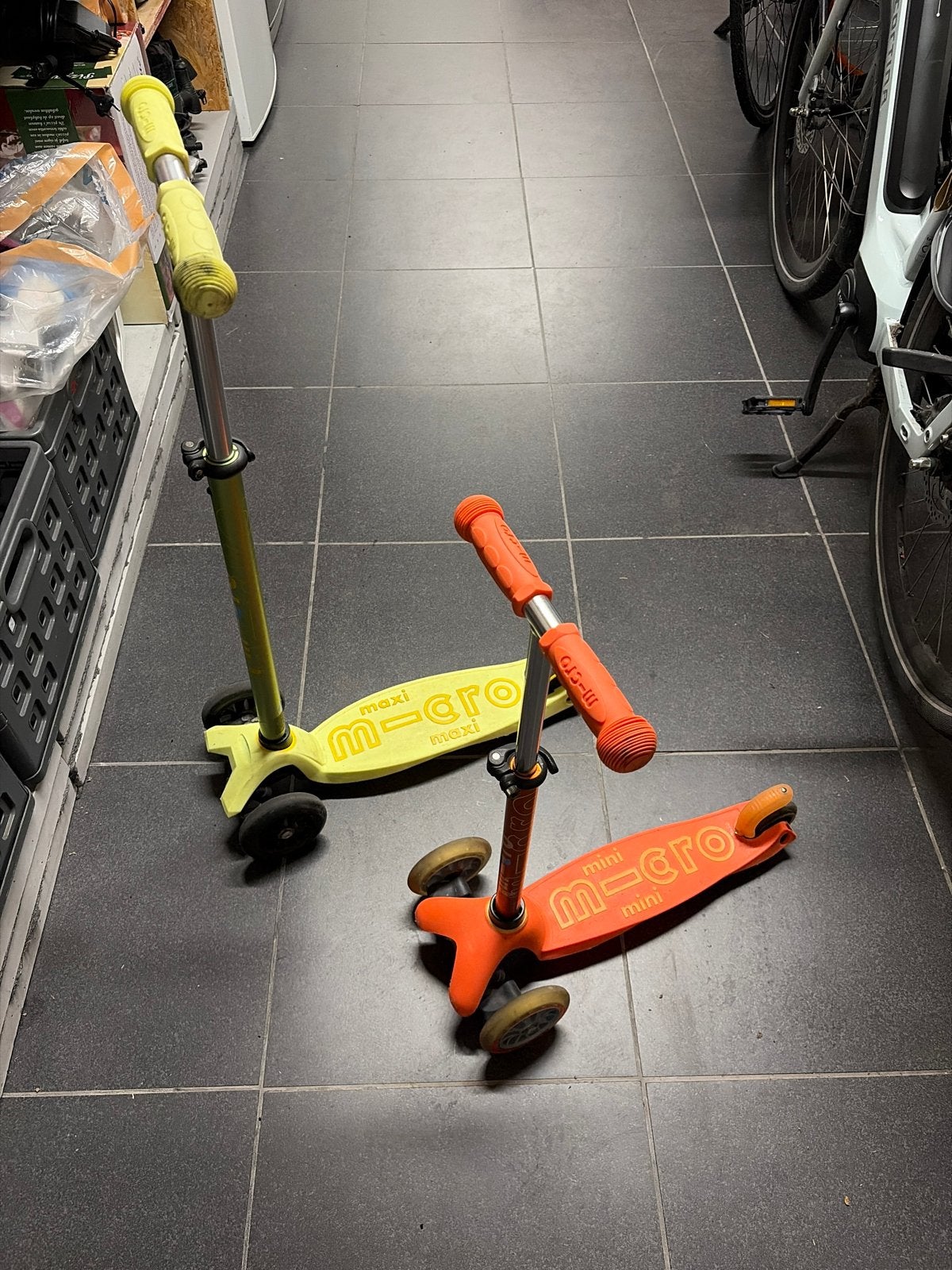 Micro stepjes: Mini Micro en Maxi Micro, Fietsen en Brommers, Steps, Gebruikt, Gewone step, Ophalen of Verzenden