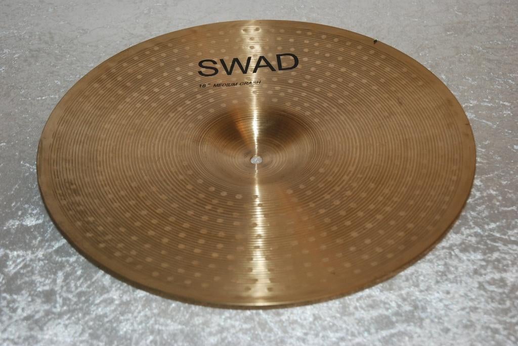 Swad medium crash bekken 1521gr  18 inch  <26260455>, Gebruikt, ., Drums of Percussie, Ophalen of Verzenden