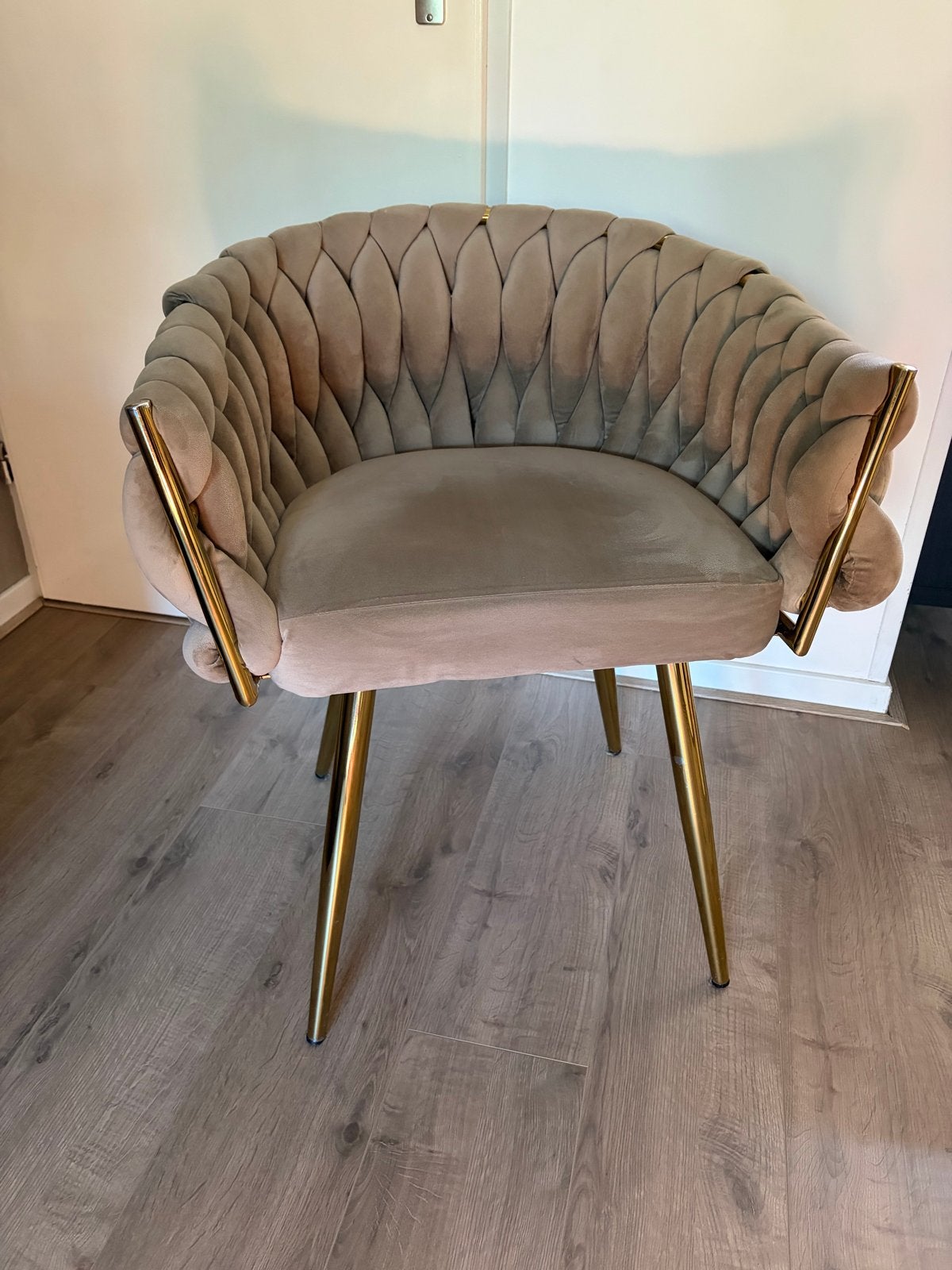4x eetkamerstoel taupe kleur., Huis en Inrichting, Stoelen, Ophalen, Overige kleuren, Zo goed als nieuw, Metaal