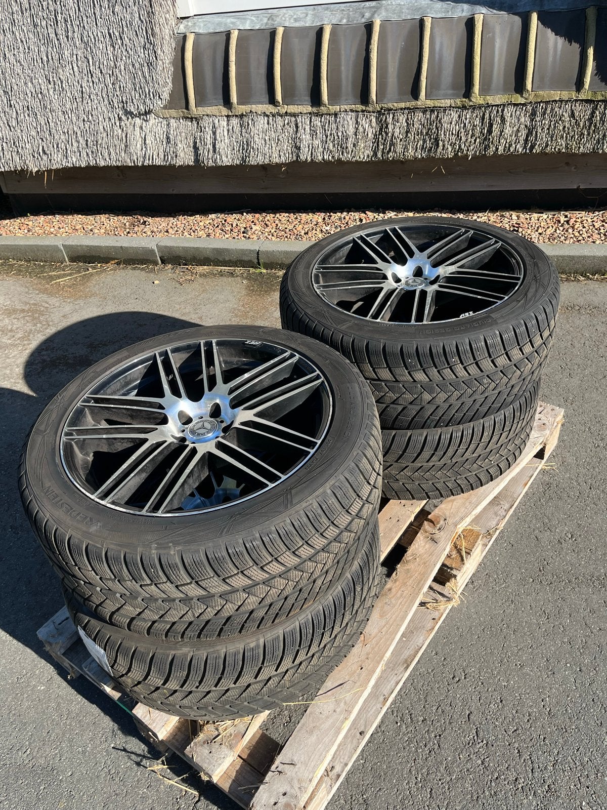 Lichtmetalen velgen AEZ Berlin met winterbanden, 18 inch, Gebruikt, Banden en Velgen, Ophalen of Verzenden
