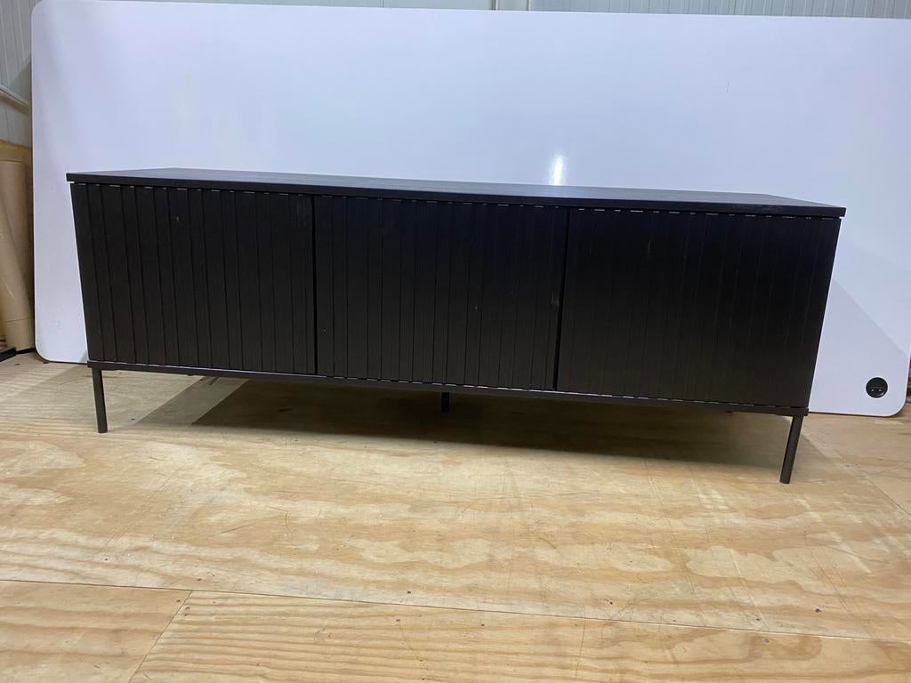 Woood gravure tv meubel 150, Huis en Inrichting, Kasten | Televisiemeubels, Ophalen, 100 tot 150 cm, Zo goed als nieuw, Minder dan 100 cm