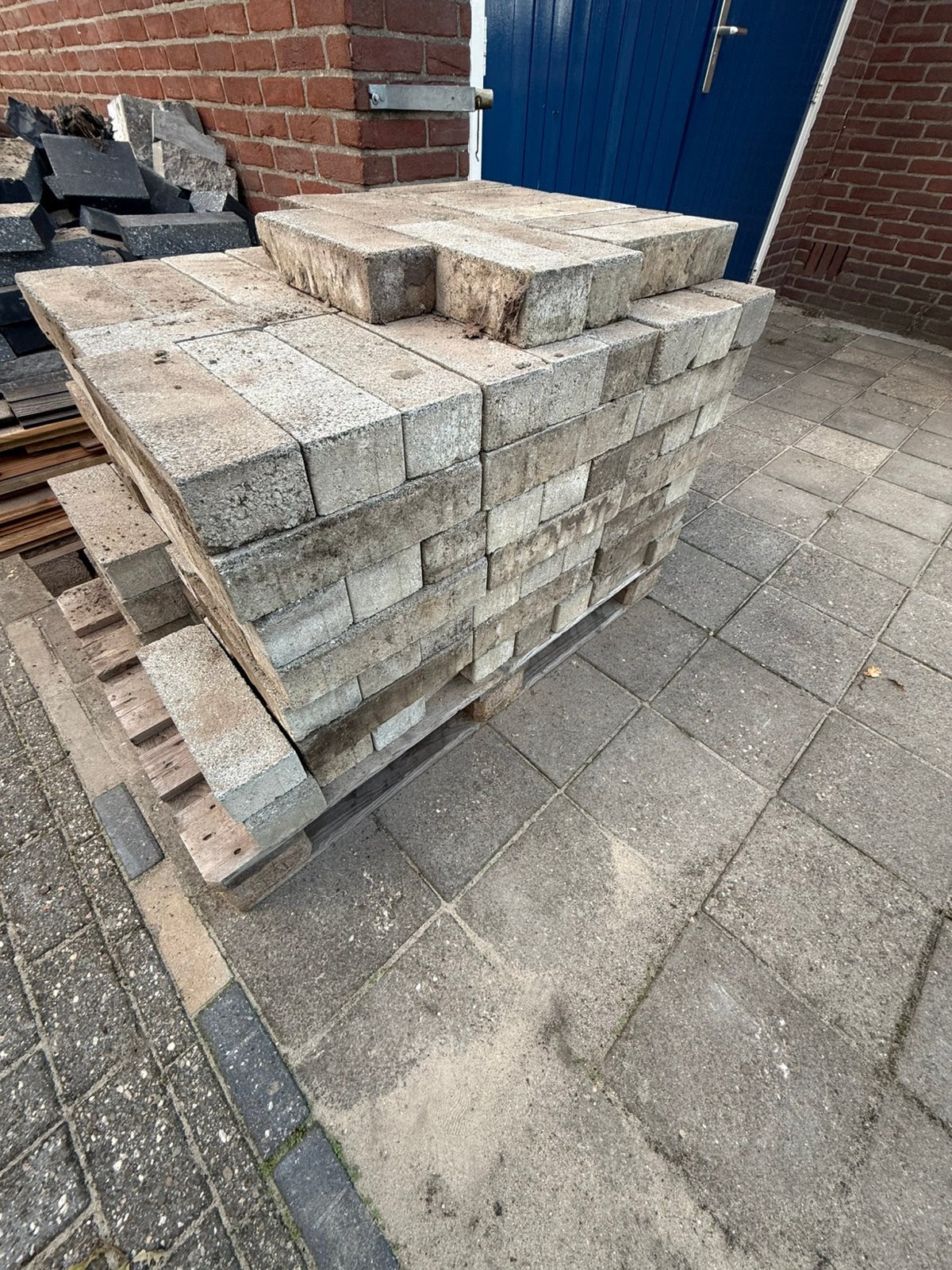 7m2 grote klinkers Gratis, Ophalen, Gebruikt, Klinkers, 5 tot 10 m²