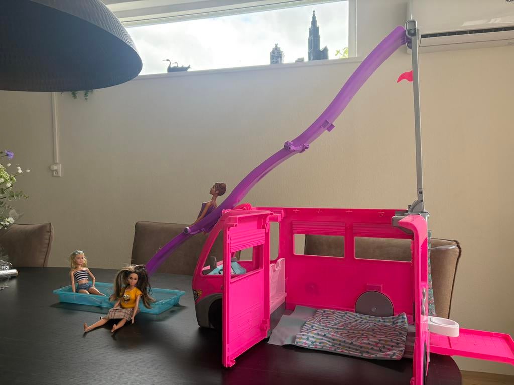 Barbie camper met glijbaan en zwembad, Ophalen, Gebruikt, Meisje