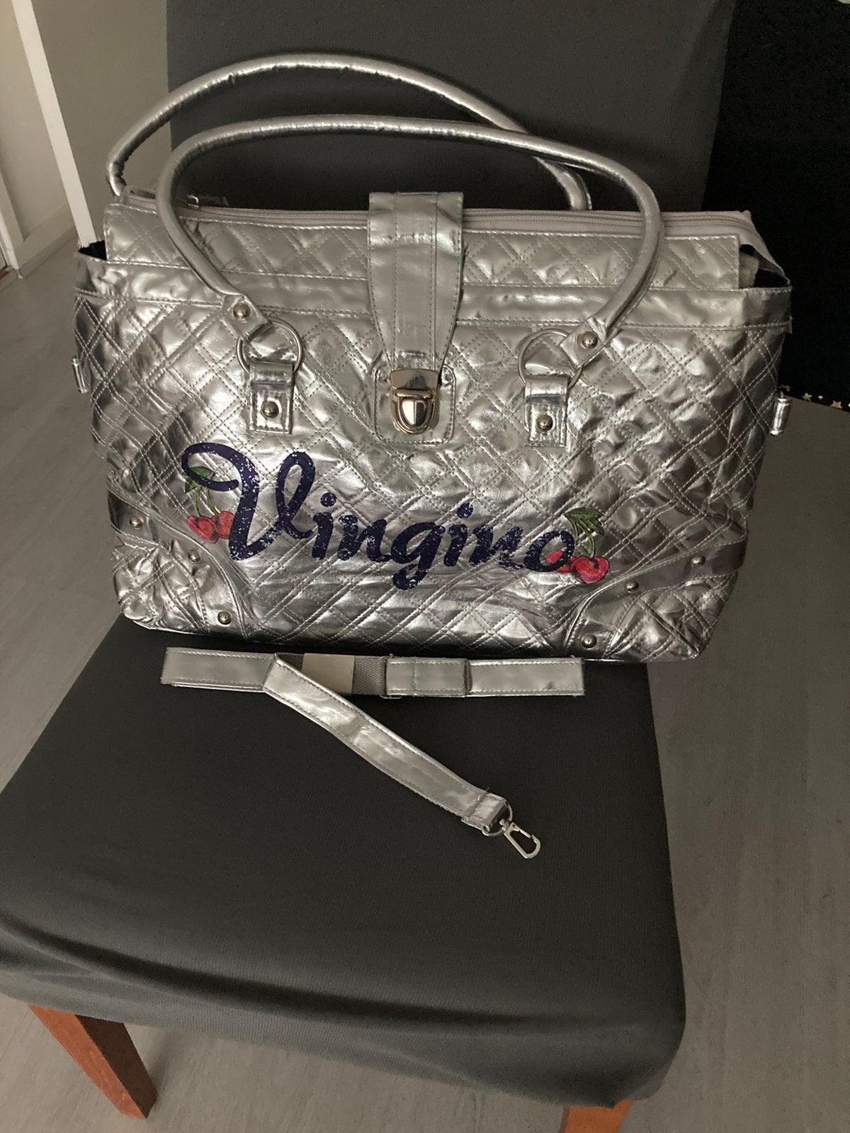 Vingino tas zilver, Sieraden, Tassen en Uiterlijk, Tassen | Damestassen, Ophalen of Verzenden, Nieuw, Overige kleuren, Shopper