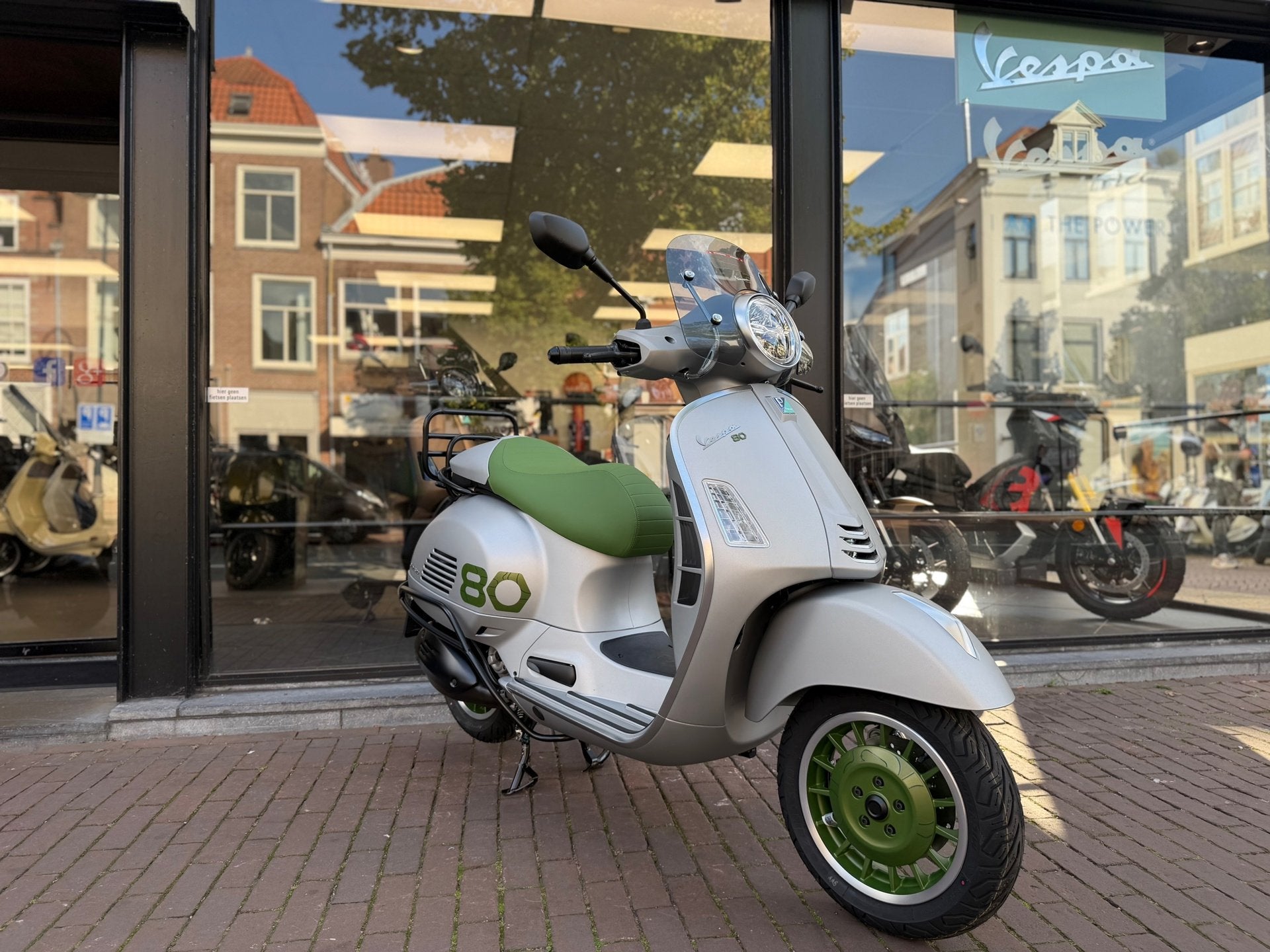 Vespa GTS 310 Edizione Ottantesimo 2026 80th Anniversary Edi, Motoren, Scooter, 310 cc, ABS, Vespa