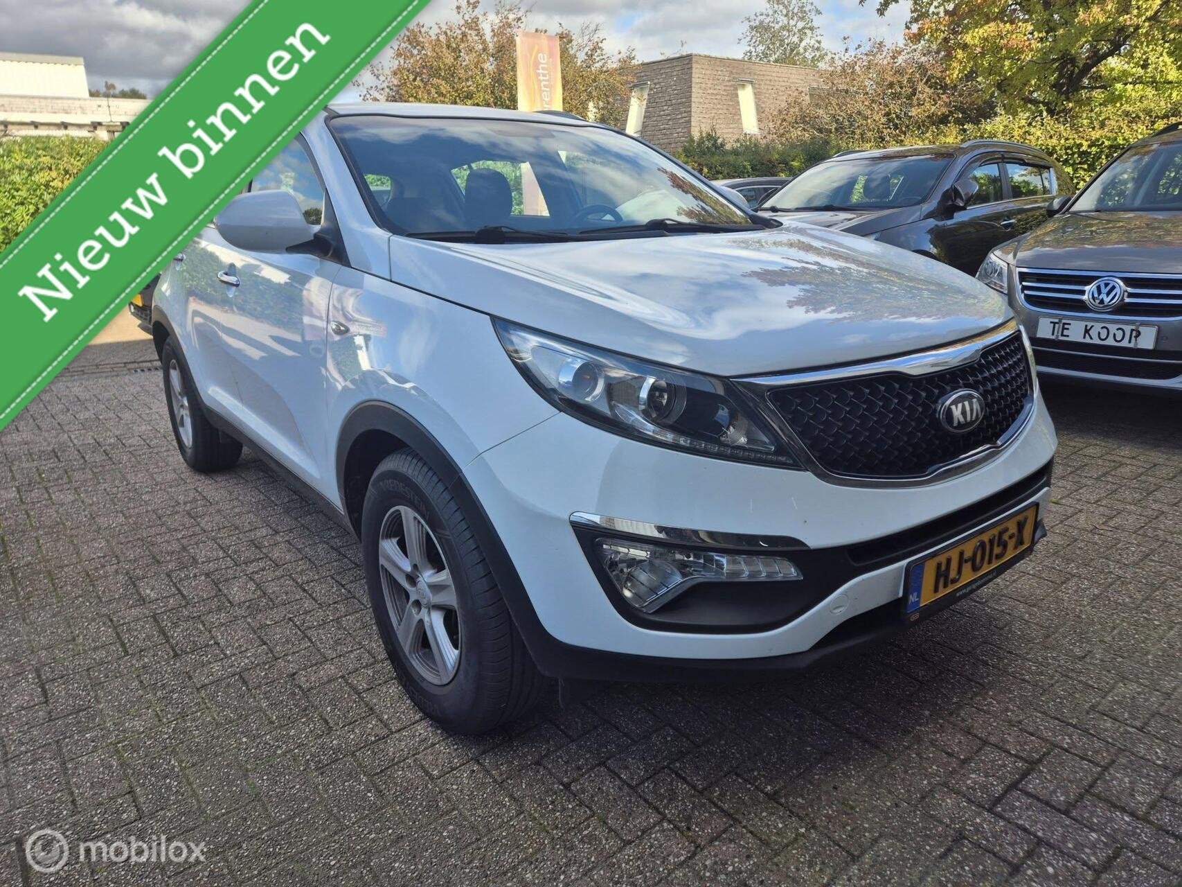 Kia Sportage 1.6 GDI Xtreme Cruise/Climate/PDC/Navi/Trekhaak, Auto's, Voorwielaandrijving, 135 pk, 4 cilinders, Wit