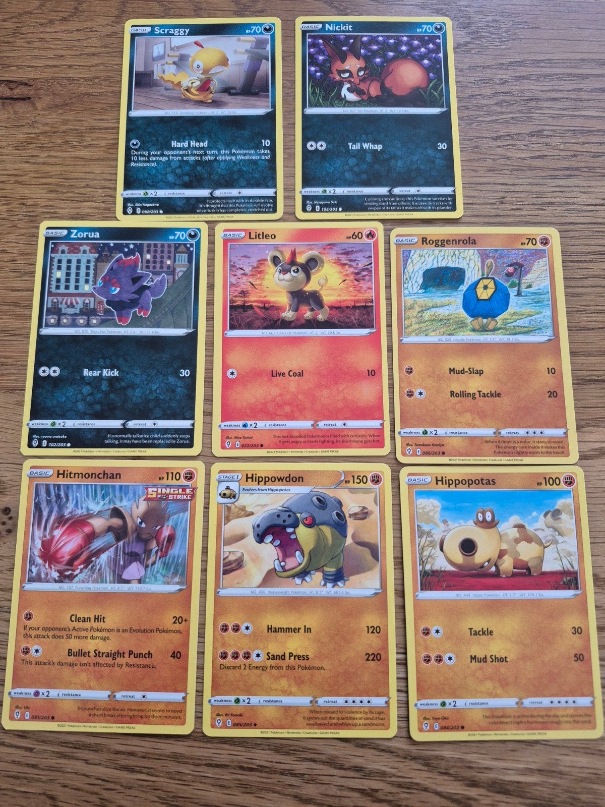 65 pokemon kaarten van Evolving Skies, Ophalen of Verzenden, Zo goed als nieuw, Meerdere kaarten