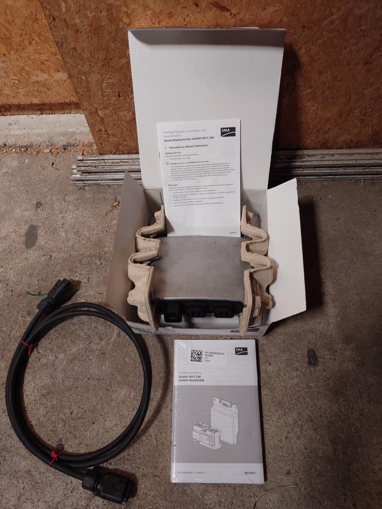 SMA micro omvormers nieuw in doos 12 stuks SB-240, Ophalen of Verzenden, Nieuw, Overige typen