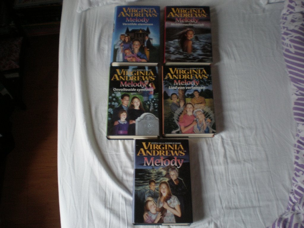Boekenserie hardcover compleet. Melody. Virginia Andrews., Ophalen of Verzenden, Gelezen, Virginia Andrews
