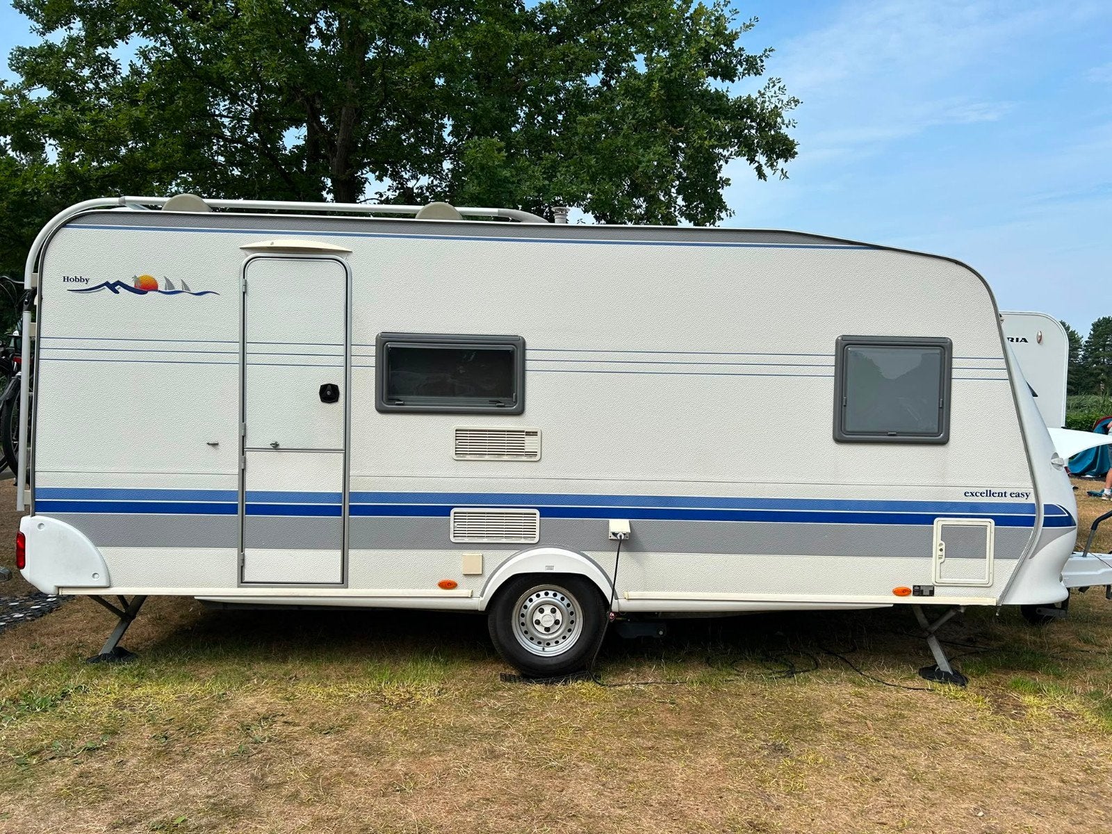 hobby 500 KMFE, Hobby, Frans bed, Treinzit, 6 tot 7 meter