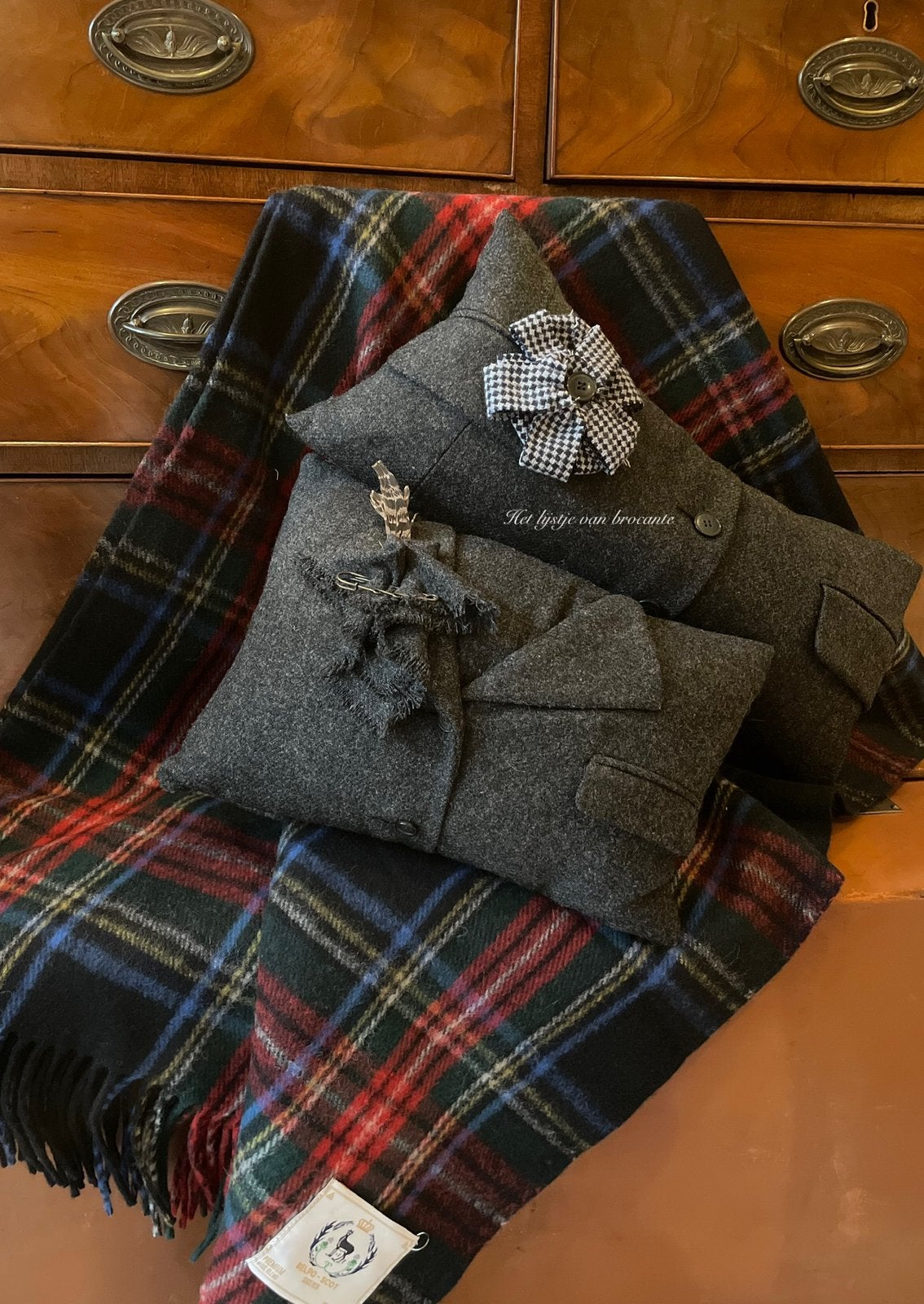 Iers wollen plaid Black Stewart, Rijsdijk 41 3241 GT Middelharnis, Ophalen of Verzenden, Info@hetlijstjevanbrocante.nl, Het lijstje van brocante