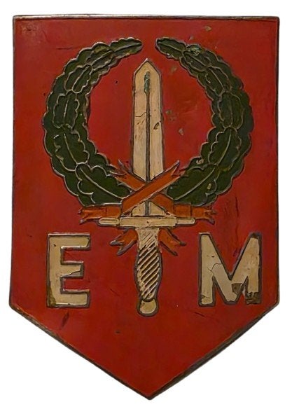 C 1e (7 december) divisie Ned.Indië, Verzamelen, Ophalen of Verzenden, Nederland, Embleem of Badge
