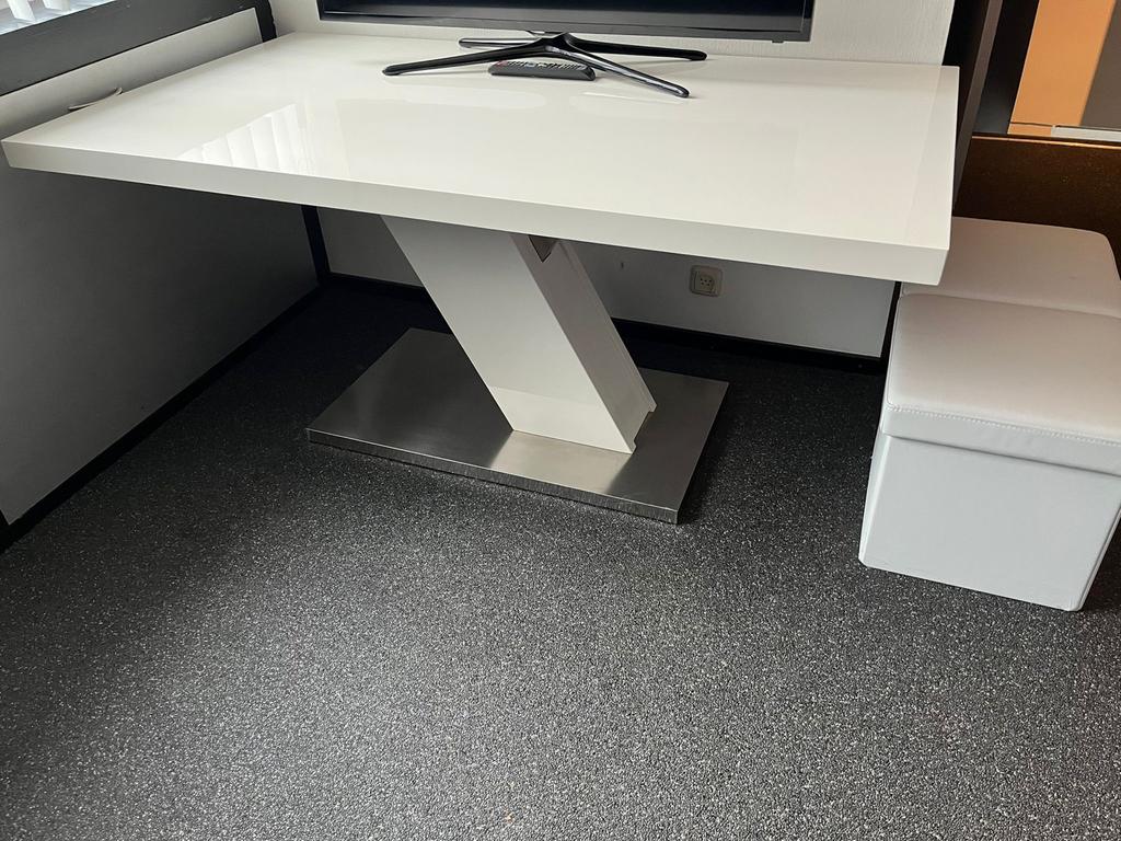 Moderne witte hoogglans tafel met rvs onderstel, Huis en Inrichting, Tafels | Eettafels, Ophalen, 50 tot 100 cm, Zo goed als nieuw