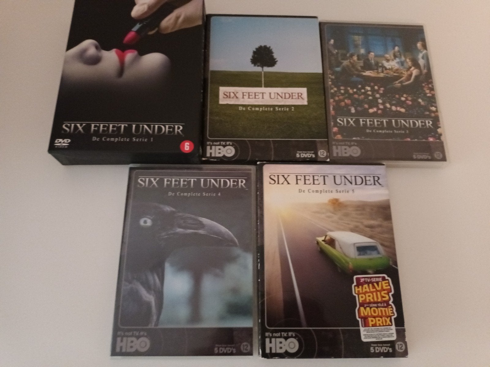 dvd complete reeks six feet under, Vanaf 12 jaar, Ophalen of Verzenden, Zo goed als nieuw