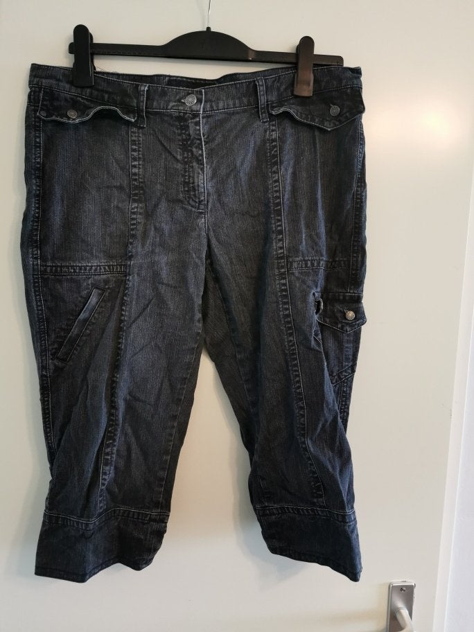 Brax Feelgood driekwart broek blauw 46 ZGAN stretch, Kleding | Dames, Blauw, Maat 46/48 (XL) of groter, Ophalen of Verzenden, Zo goed als nieuw
