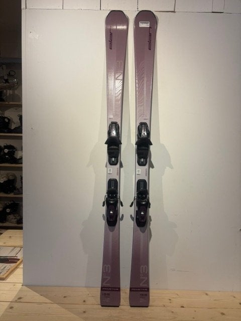 Elan Primetime N3  Dames Carveski's  Lengte 158 cm Testski's