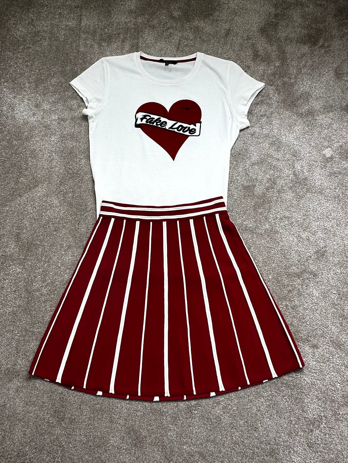 // Super trendy combinatie van NIKKIE \\, Ophalen, Nieuw, Maat 36 (S), Boven de knie