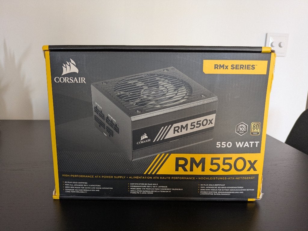 Corsair RM 550x voeding, Computers en Software, Interne voedingen, Ophalen, Zo goed als nieuw