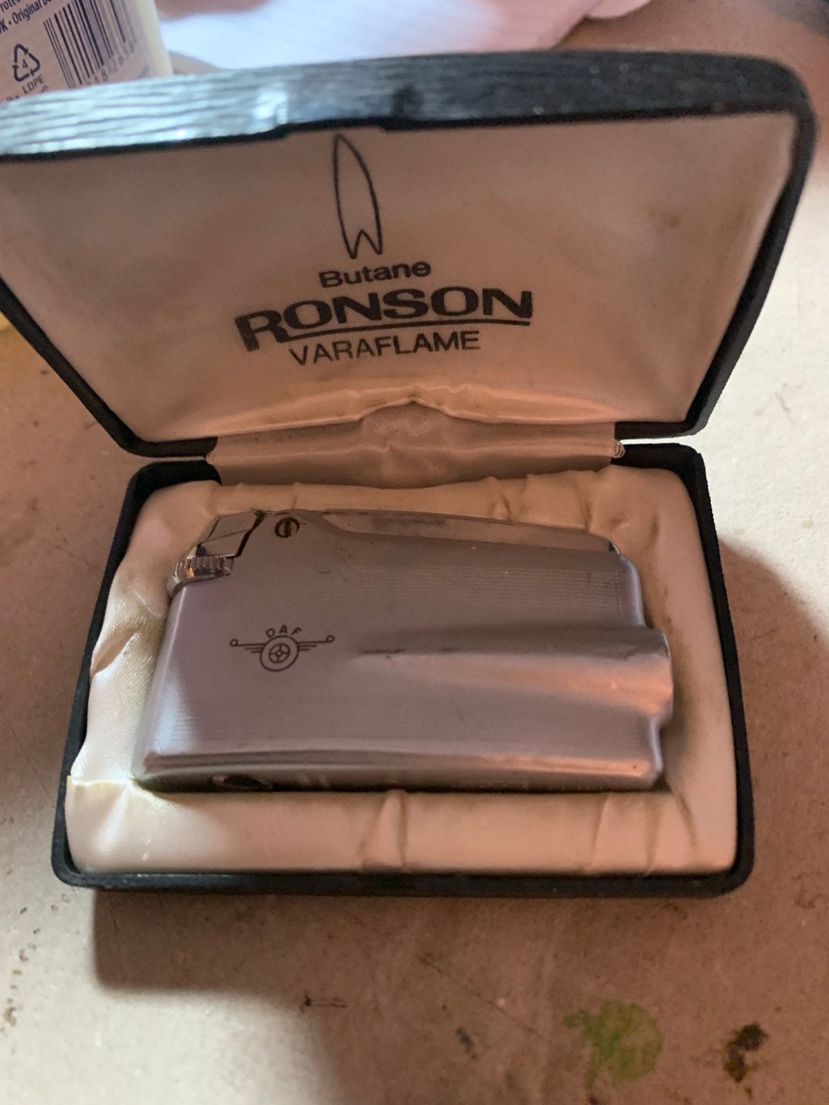 Ronson aansteker met Daf embleem in originele doos ., Ophalen of Verzenden, Gebruikt, Aansteker