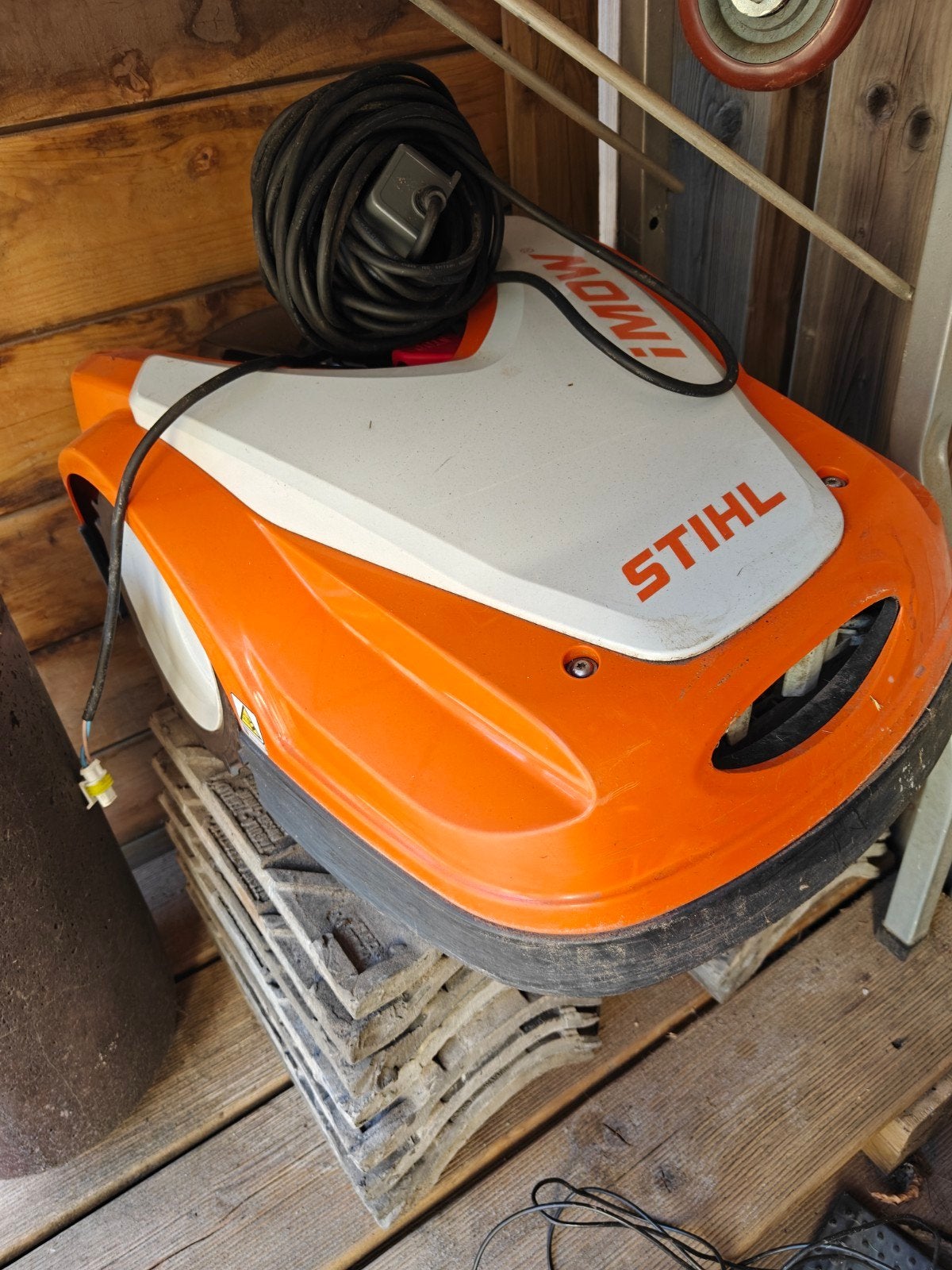 Stihl robotmaaier, Ophalen, 20 tot 25 cm