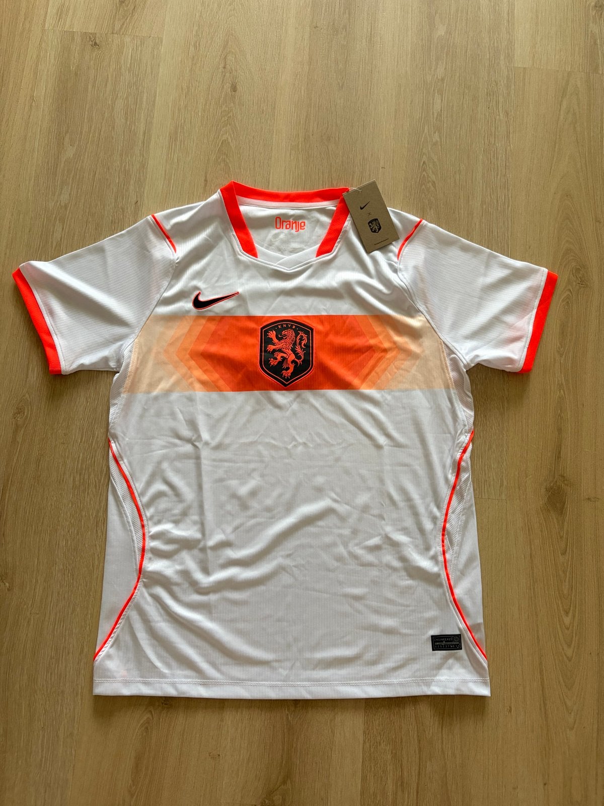 Nederlands Elftal Uit Tenue 2026, Kleding | Heren, Sportkleding, Maat 52/54 (L), Wit, Nieuw, Ophalen of Verzenden