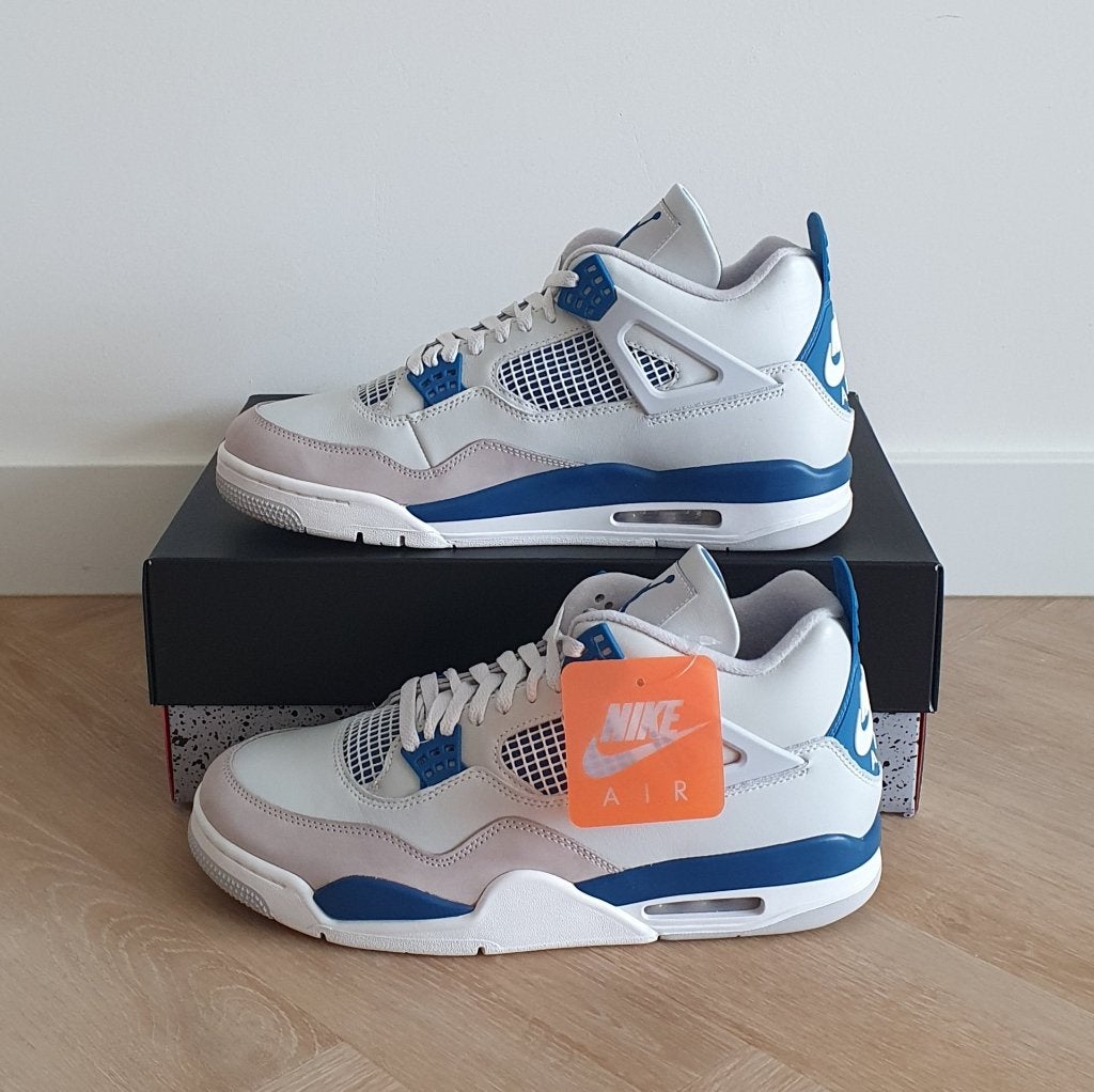 Jordan 4 Retro Military Blue EU 46, Kleding | Heren, Schoenen, Overige kleuren, Verzenden, Nieuw, Sneakers of Gympen