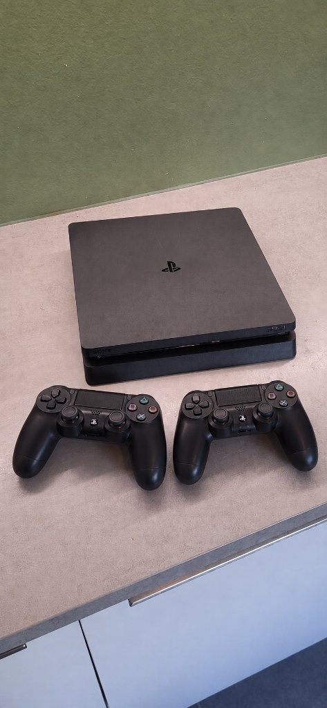 PlayStation 4 Slim 500GB met twee controllers, Ophalen, Met 2 controllers, Slim, 500 GB
