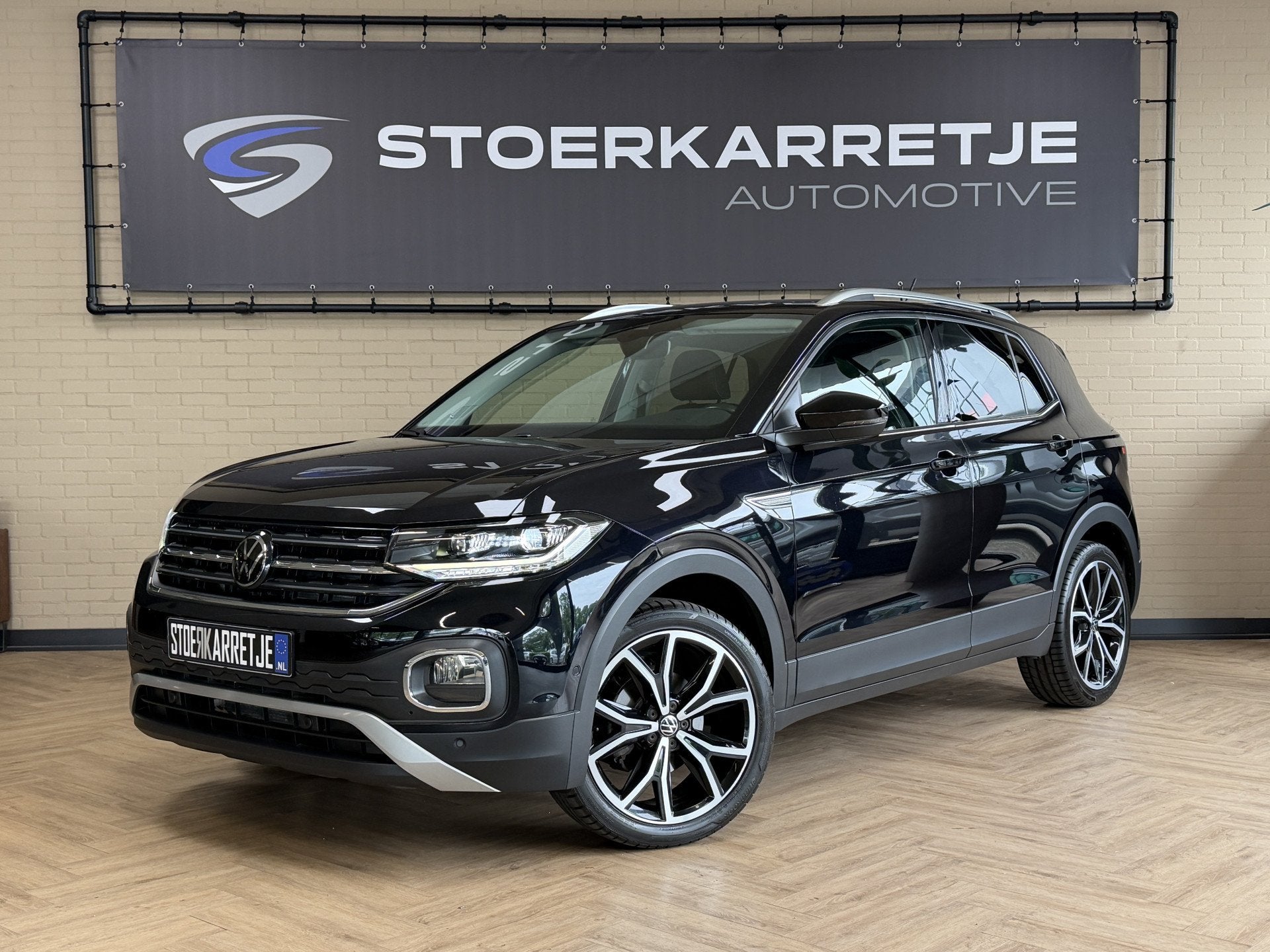 Volkswagen T-Cross 1.5 TSI 150 DSG Style | Navi | Beats | AC, Auto's, Zwart, 4 cilinders, 150 pk, Zwart