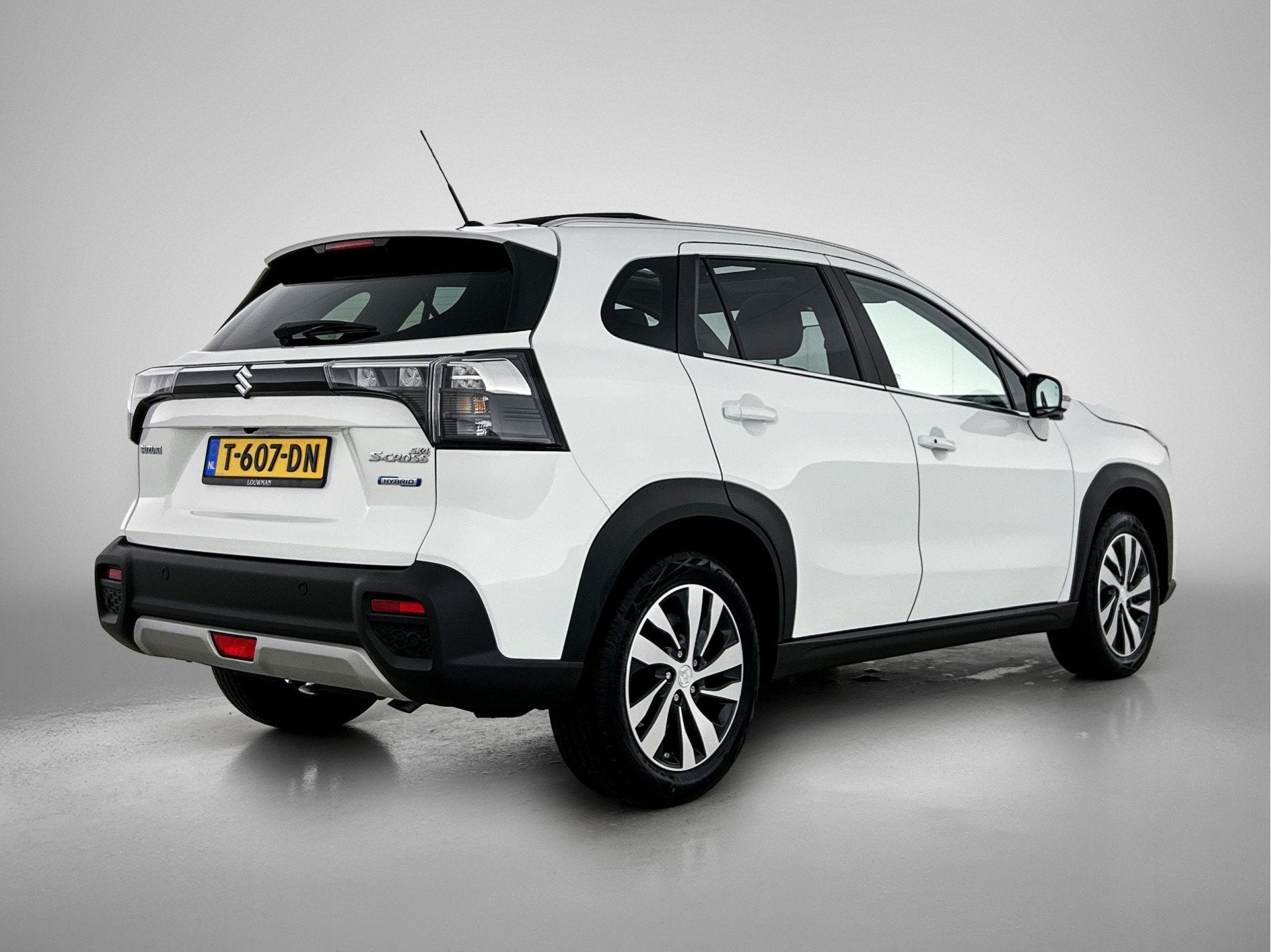 Suzuki S-Cross 1.4 Boosterjet Style Smart Hybrid | Apple Car, Voorwielaandrijving, Stof, Gebruikt, 4 cilinders