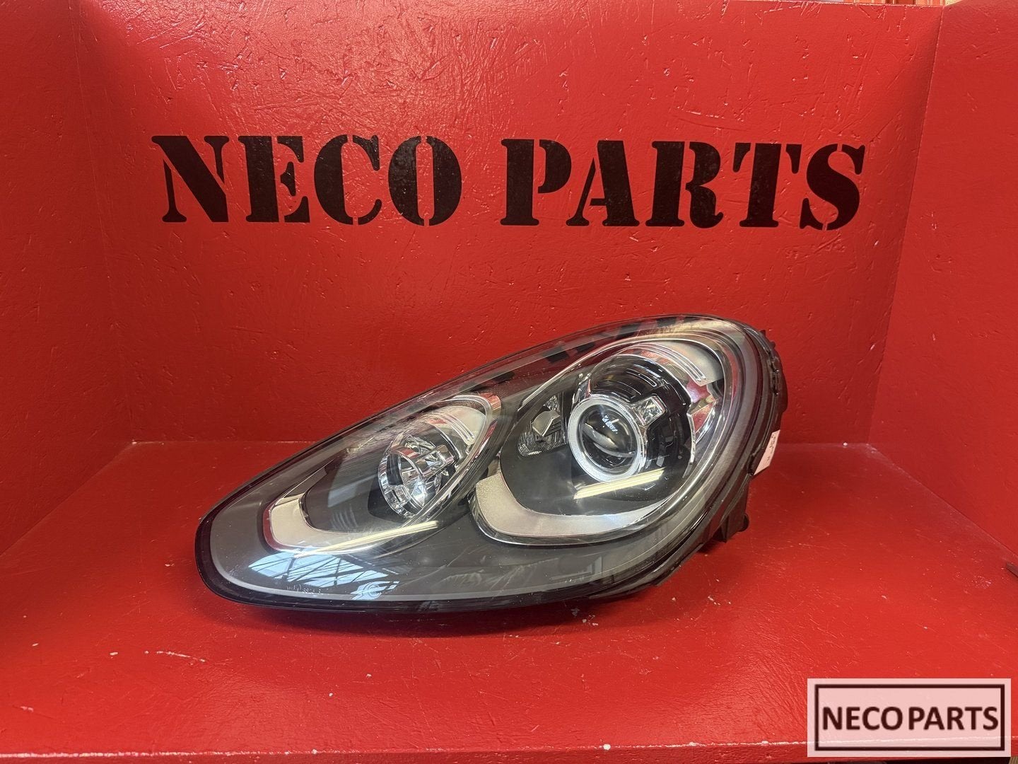 PORSCHE CAYENNE 7P5 XENON KOPLAMP 7P5941031H ALLES LEVERBAAR, Gebruikt, -, -, Porsche