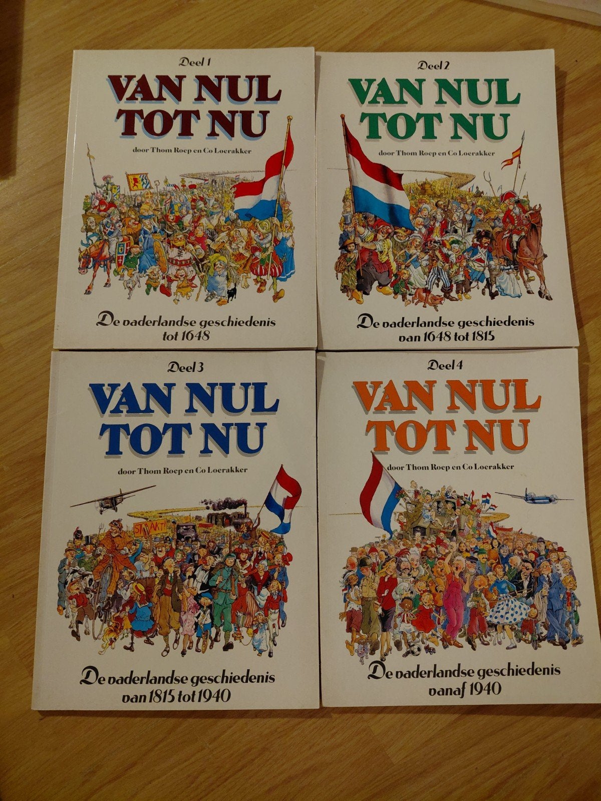 Thom Roep + Co Loerakker VAN NUL 0 TOT NU 1 tm 4 softcover, Boeken, Stripboeken, Complete serie of reeks, Ophalen of Verzenden