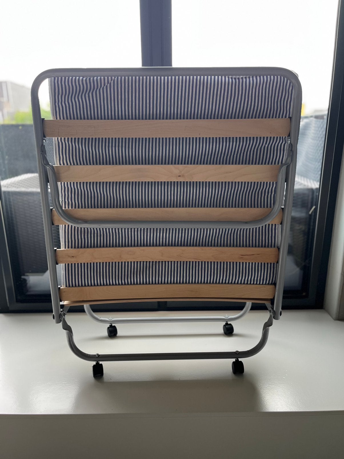 Net opklapbed 90x200 met matras – logeerbed, Ophalen, 90 cm, Eenpersoons, Zo goed als nieuw