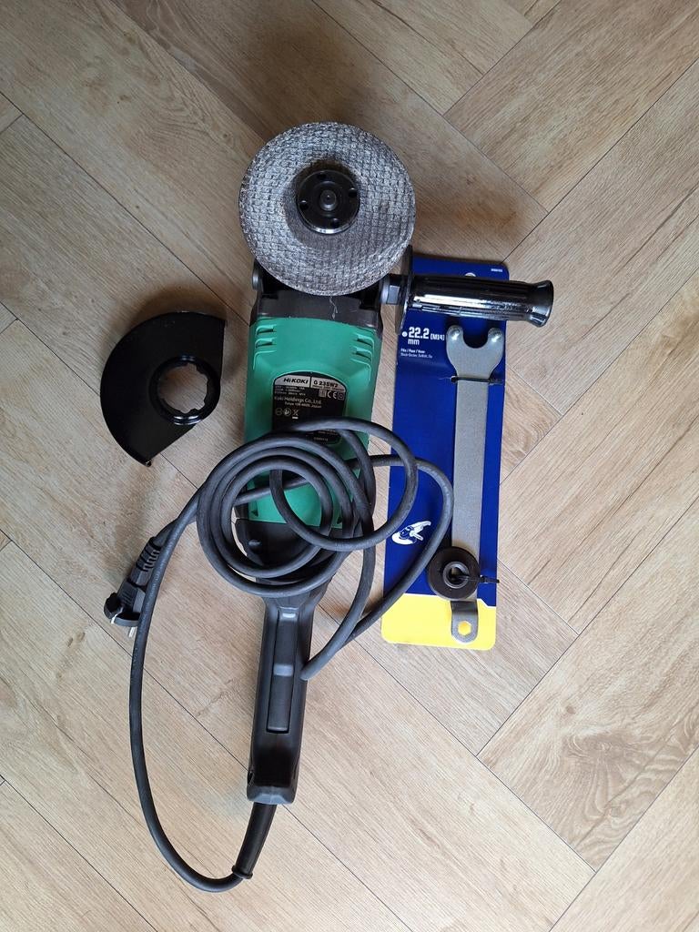 Haakse slijper Hikoki G12SS2 met accessoires, Doe-het-zelf en Verbouw, Gereedschap | Slijpmachines, Ophalen of Verzenden
