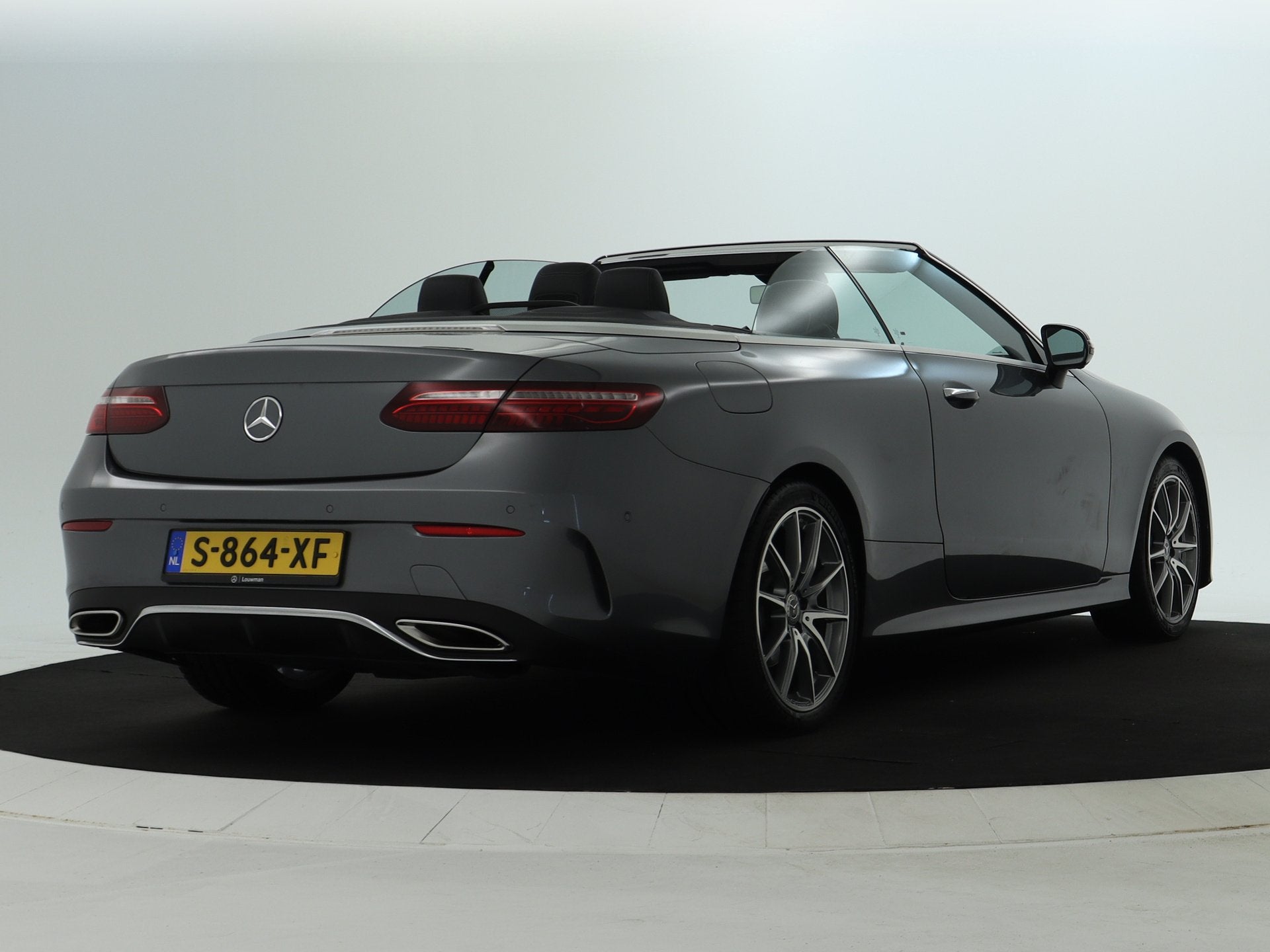 Mercedes-Benz E-Klasse Cabrio 200 AMG Line | Aircap | Airsca, Auto's, Achterwielaandrijving, 4 cilinders, Bedrijf, Hybride Elektrisch/Benzine